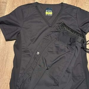 EON Charcoal Grey Scrub set size M